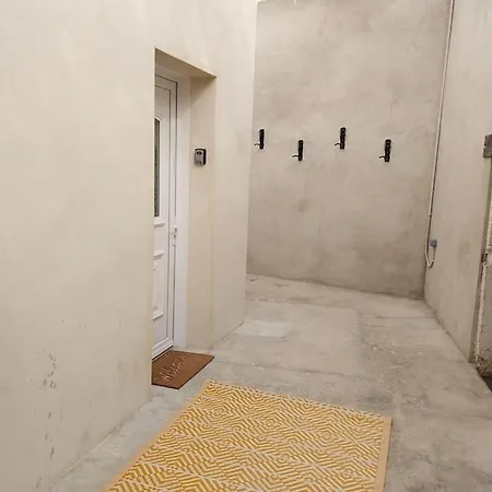Maison De Bourg Au Calme Сен-Ирье-сюр-Шарант